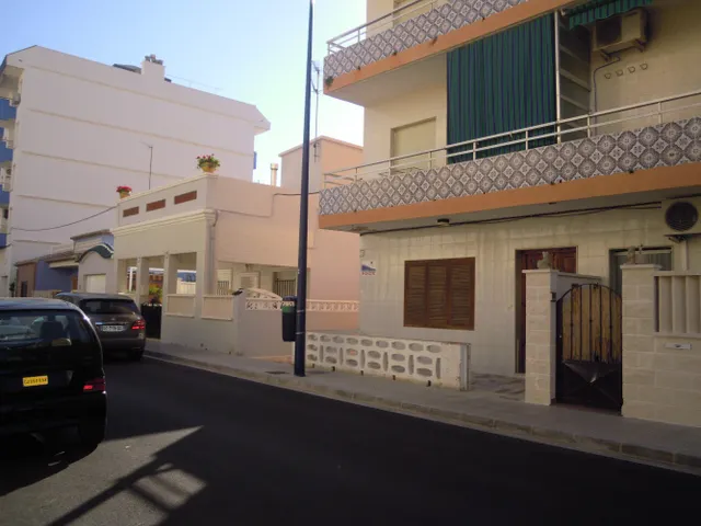 SE VENDE PISO EN SEGUNDA LINEA DEL MAR. EN MIRAMAR. — 5