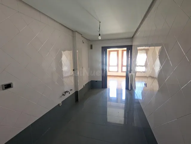 Venta de vivienda en el centro de Estella - foto 2