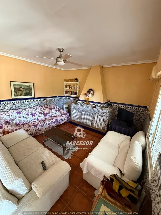 Chalet Independiente con piscina, en la zona de Alcolea. — 7
