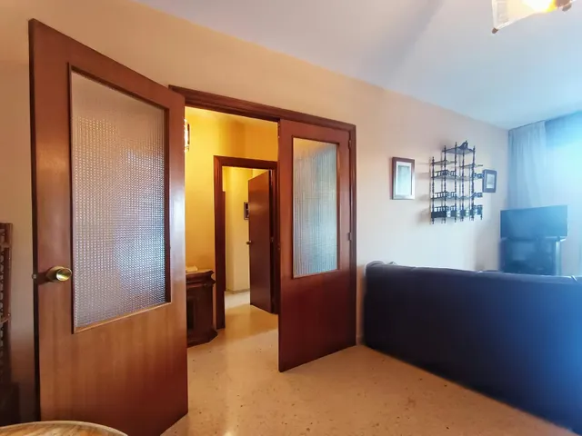 Oportunidad en Pontevedra centro con ascensor y exterior — 13
