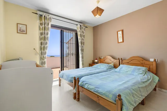 Adosado 5 habitaciones 222m² en venta - Riviera del sol — 28