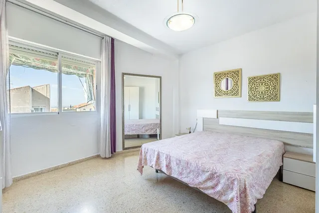 Magnífico piso ideal para invertir o para vivir sin vecinos y con vistas despejadas. — 12