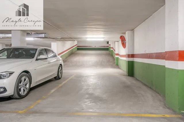 SE VENDEN 2 PLAZAS DE GARAJE. ZONA FORUM. 46.000 EUROS. — 3