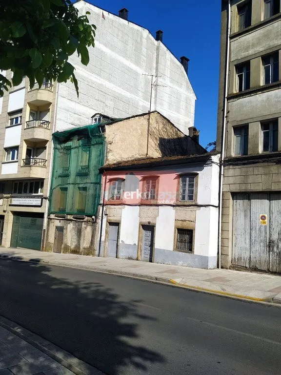 SE VENDE EDIFICIO PARA REFORMAR EN RÚA SANTIAGO - foto 4