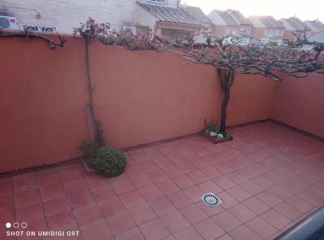 AOC VENDE ADOSADO 4 HAB, 3 BAÑOS, GARAJE Y TRASTERO — 17