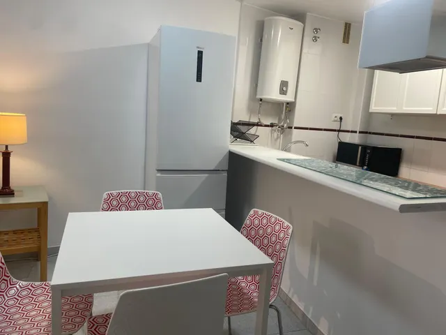 ¡ALQUILER DE APARTAMENTO EN EL CORAZÓN DEL CASCO ANTIGUO DE MÁLAGA! — 12