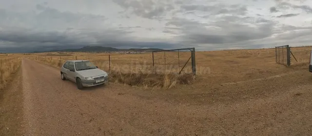 Gran Parcela de 7´5 ha. en Sierra de Fuentes