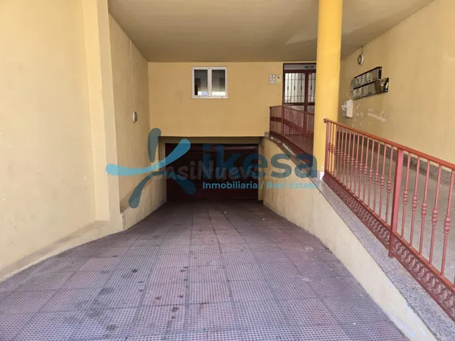 Venta de Garaje sin Posesión en la localidad de Santa Fe - foto 2