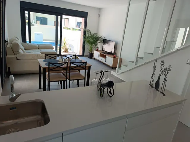 Villa individual en Daya Nueva — 7