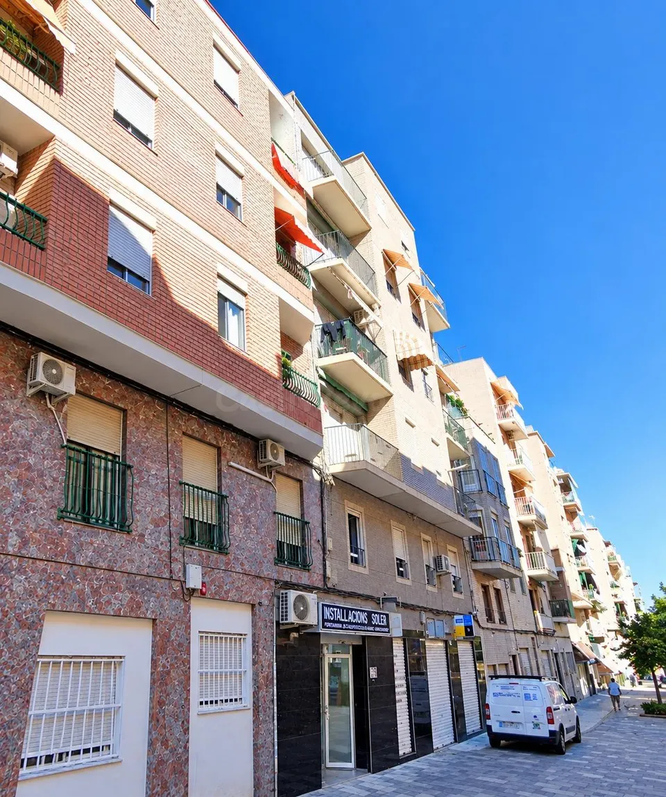 OPORTUNIDAD DE INVERSIÓN!!!! PISO ALQUILADO  EN EL CENTRO DE ELCHE
