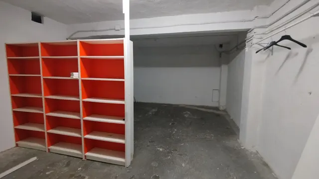 AVC INMOBILIARIO ALQUILA LOCAL — 11