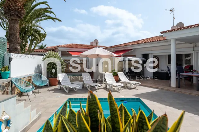 Casa con piscina privada en el Campo de Golf - foto 3