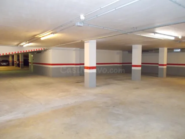 Parking y trastero en el Vendrell - foto 2