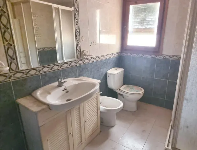 Casa en venta en Aguarón. — 12