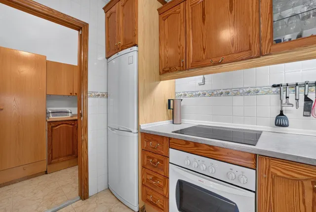 Serena V – Adosado tipo Quad con 3 dormitorios, jardín, piscina comunitaria y parking privado en Los Altos — 11