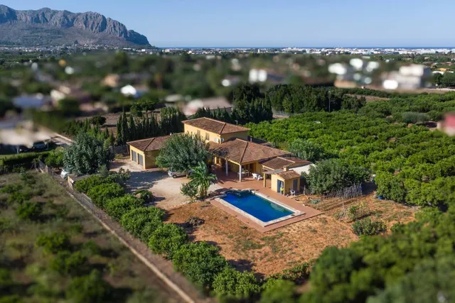 Villa 6 habitaciones 361m² en venta - Centro