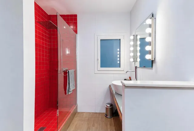 Agencia Inmobiliaria en Barcelona. Piso en venta en Sant Antoni — 19