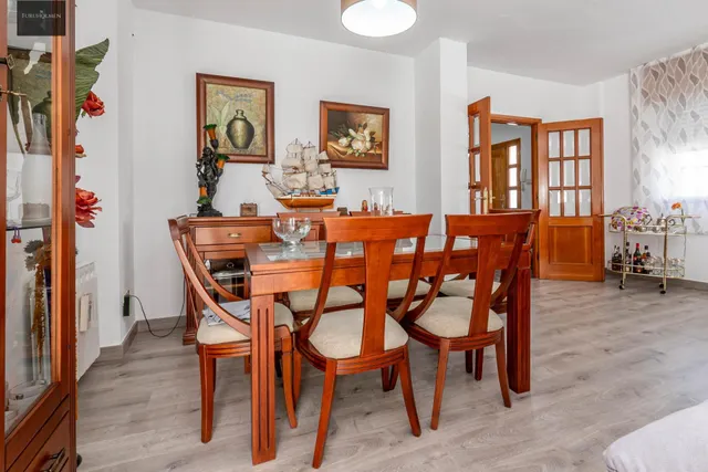 MAGNIFICA CASA EN LAS GABIAS — 15