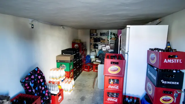 Local en Petrer zona Salinetas montado para empezar tu nuevo negocio — 8