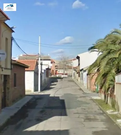 Venta de casa en Piedrabuena (Ciudad Real) - foto 2