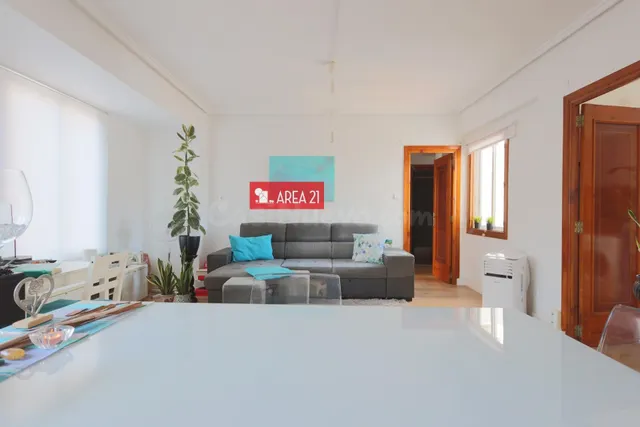 Acogedor Piso en Benaguasil con Magníficas Vistas — 2