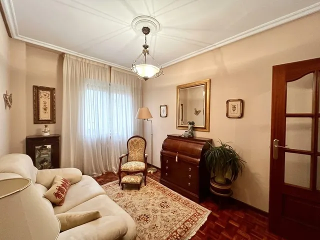 Piso amplio y luminoso con 3 habitaciones y grandes balcones en San Juan — 21