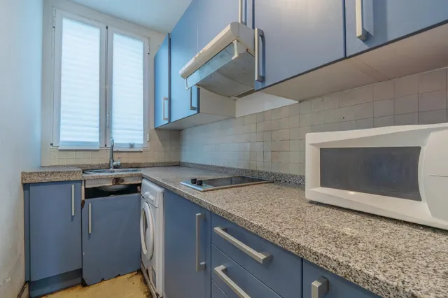 Piso  Ideal Para Reformar  Calle San Lorenzo — 27