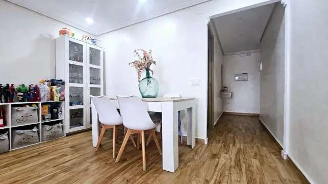 Un piso con encanto, reformado y listo para entrar a vivir — 19