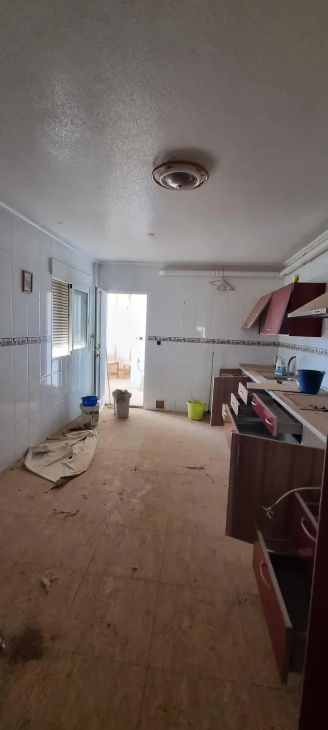 Amplio Piso en Roldán, Ideal para Familias — 3
