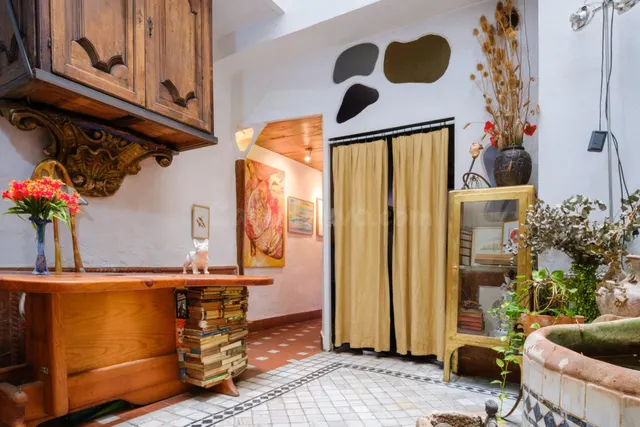 Un refugio con duende: palacete independiente junto a Plaza  - foto 4