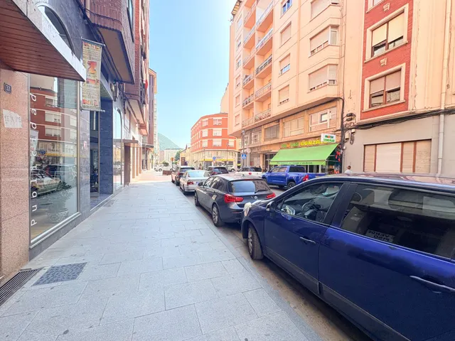 GRAN INVERSION 17 PLAZAS DE GARAJE EN PLENO CENTRO — 13