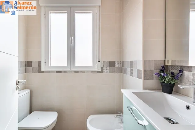Espectacular casa reformada en Calle Xauen (Zaidín) — 17