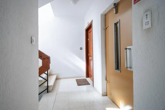 Bonito piso próximo a Santa Justa con terraza y ascensor. — 19