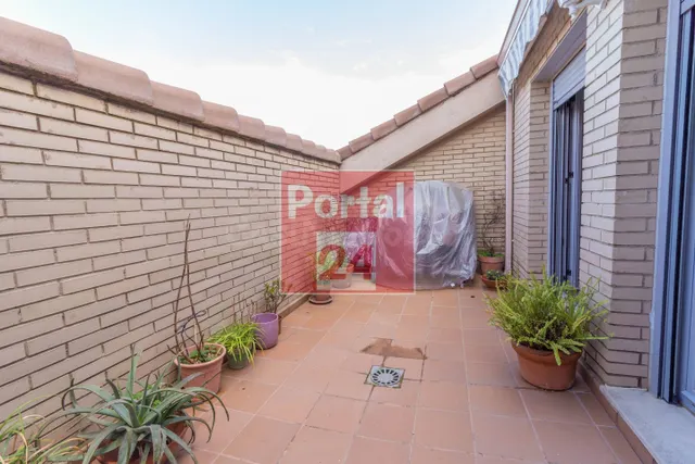Exclusivo Ático Dúplex en la Barriada de Llera - H. Rosales - foto 3
