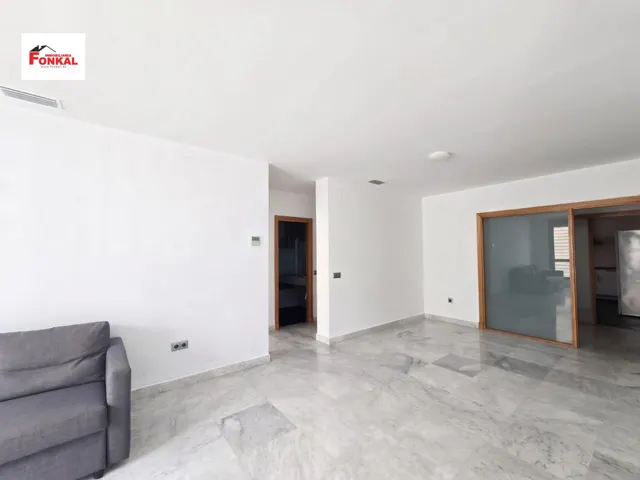 Moderno piso en el centro de jerez — 10