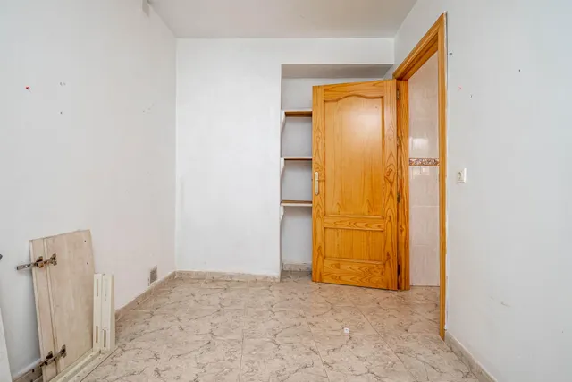 Edificio en Venta en Guadix - Oportunidad de Inversión — 46