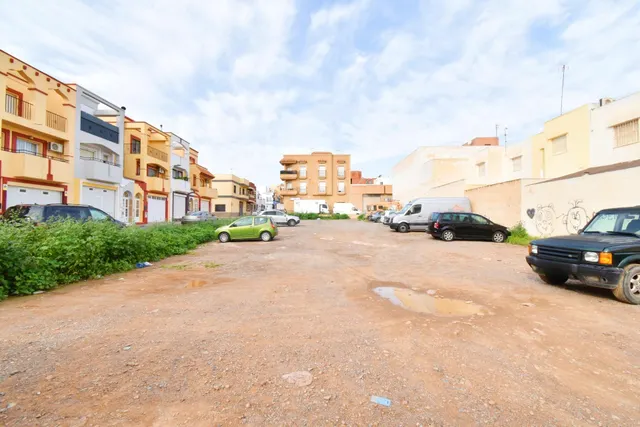 SE VENDE O ALQUILA SOLAR EN MUY BUENA ZONA DEL EJIDO