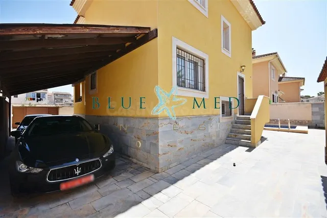 FANTÁSTICO CHALET CON PISCINA EN LA CUMBRE - foto 4