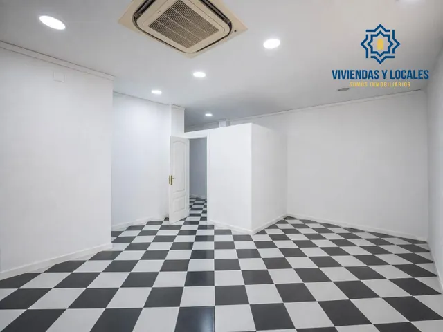 Local comercial 106m² en venta - Centro — 6