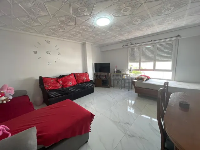Apartamento exterior de 3 dormitorios listo para entrar a vivir en Guardamar del Segura — 2