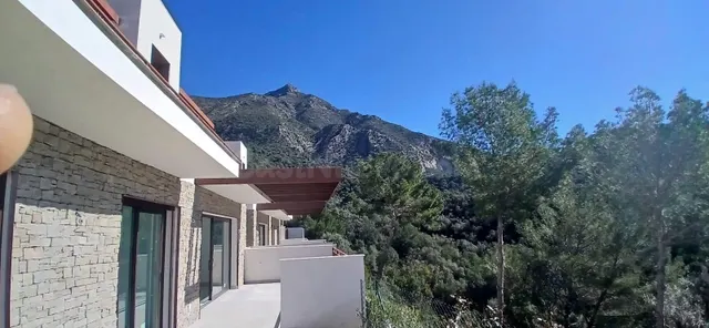 Exclusivo Atico de lujo con solarium en una preciosa urbaniz - foto 3