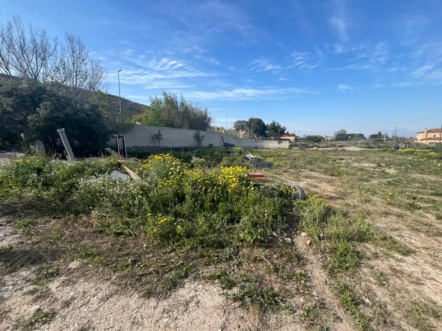 PARCELA URBANA DE 2.107 M2 EN VILLAFRANQUEZA – ALICANTE — 12