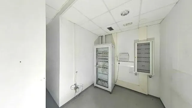 Local en venta en Calle de Gallecs — 29