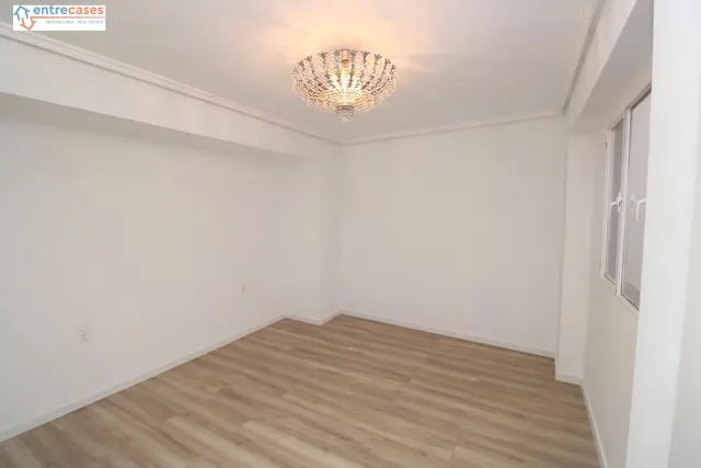 Piso reformado con garaje en venta en Sagunto – barrio de santa ana. 3º piso sin ascensor. — 12