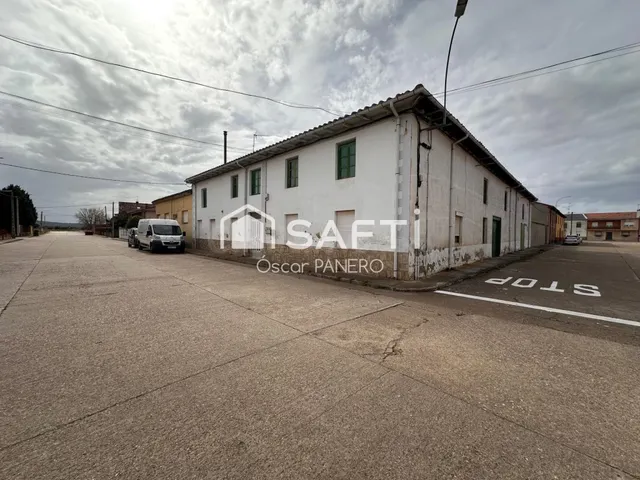 Casa en Riego De la Vega - foto 2