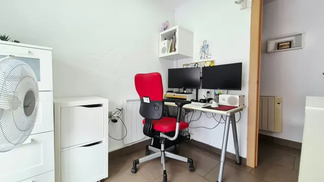 Piso reformado de tres habitaciones — 26
