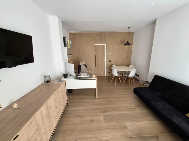 VIVIENDA EN GODELLA EN PLANTA BAJA
