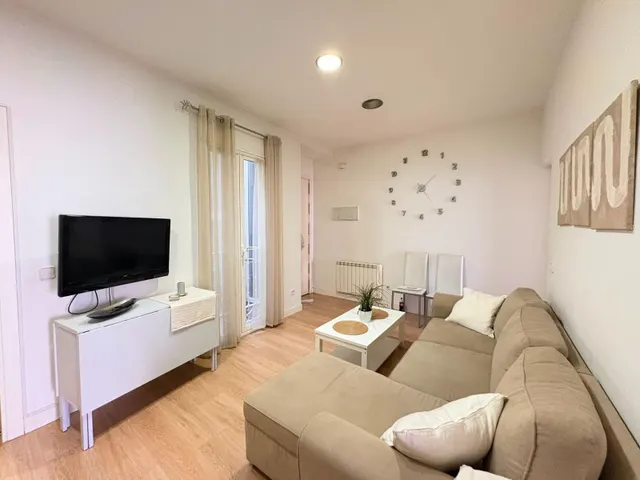 Piso 2 habitaciones 73m² en venta - Embajadores — 3