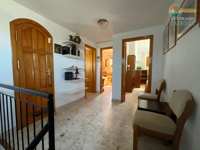 Amplia casa de campo con hangar privado y piscina — 34