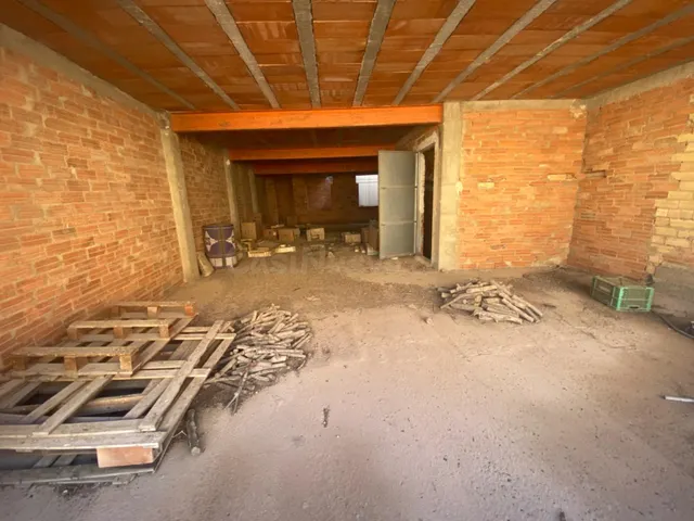 CASA DE DOS PLANTAS PARA DISTRIBUIR A TU GUSTO !! - foto 3